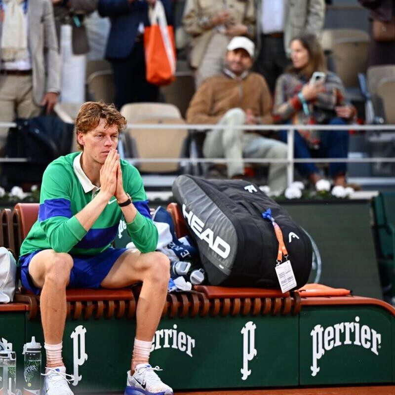"Sinner e la pressione nello sport durante la finale del Roland Garros 2025"